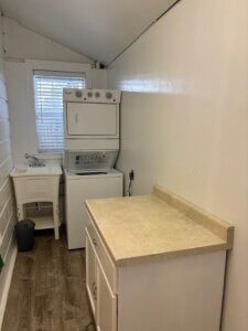 462 Jackson Laundry